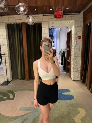 Adelynmoore OnlyFans Leaked Free Thumbnail Picture - #3DzYvDlDA9