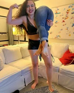 Aderes Quin OnlyFans Leaked Free Thumbnail Picture - #9csmF13J65