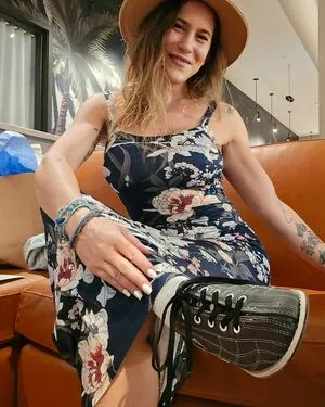 Aderes Quin OnlyFans Leaked Free Thumbnail Picture - #wWUtIIyzBK