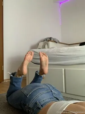 Adestoesx OnlyFans Leaked Free Thumbnail Picture - #DvzLXGOpD2