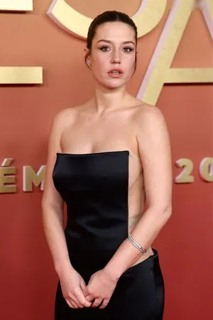 Adle Exarchopoulos OnlyFans Leaked Free Thumbnail Picture - #U7qLzCZCec