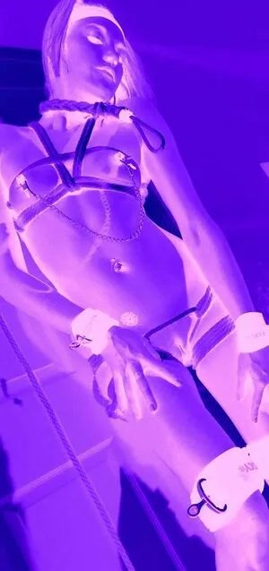 Adleeray OnlyFans Leaked Free Thumbnail Picture - #2s1edOkfDp