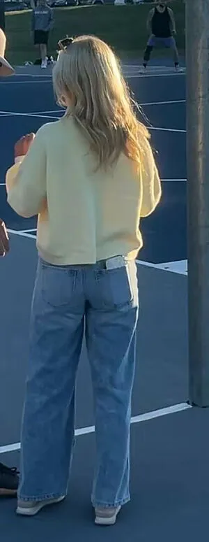 Adri Meadors OnlyFans Leaked Free Thumbnail Picture - #HIDhBuEDoL