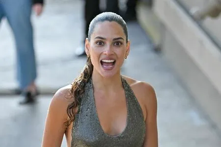Adria Arjona OnlyFans Leaked Free Thumbnail Picture - #M7G6Y91xNA