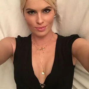 Adriana Abenia OnlyFans Leaked Free Thumbnail Picture - #7bsGnNjkec
