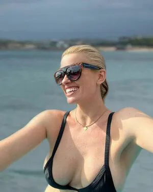 Adriana Abenia OnlyFans Leaked Free Thumbnail Picture - #B6ePnW10Eh