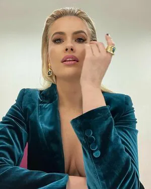 Adriana Abenia OnlyFans Leaked Free Thumbnail Picture - #BolSfSZ7sF