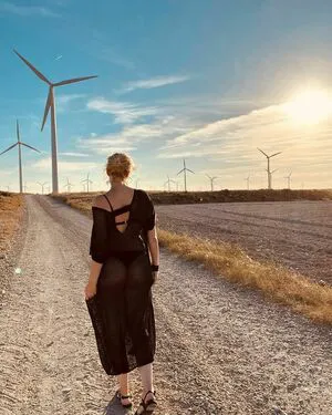 Adriana Abenia OnlyFans Leaked Free Thumbnail Picture - #VNiKSiOd1r