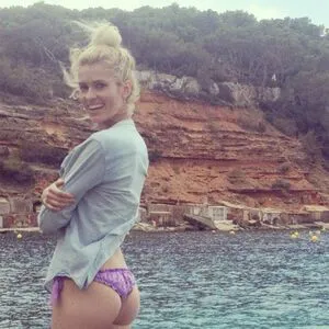Adriana Abenia OnlyFans Leaked Free Thumbnail Picture - #aGrmODjjRA