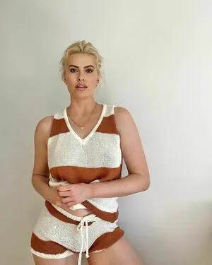 Adriana Abenia OnlyFans Leaked Free Thumbnail Picture - #mwBi5FsCt2