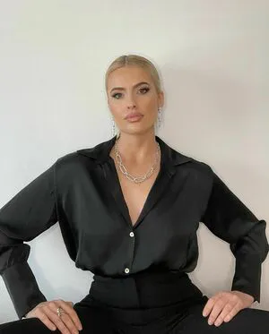 Adriana Abenia OnlyFans Leaked Free Thumbnail Picture - #wbhUAcgNpu