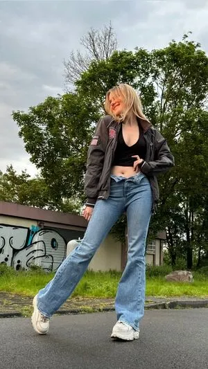 Adriana Burova OnlyFans Leaked Free Thumbnail Picture - #YM3XFlx6wI