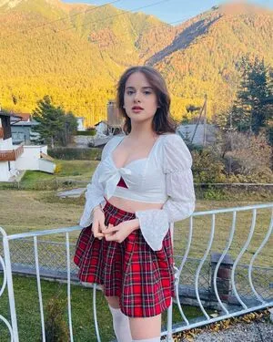 Adriana Burova OnlyFans Leaked Free Thumbnail Picture - #vnv0xhmmwi