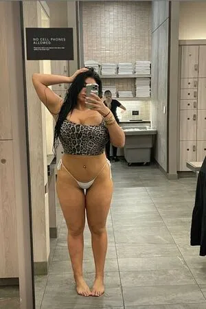 Adriana Sahar OnlyFans Leaked Free Thumbnail Picture - #IzQIlONQLn