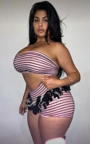 Adriana Sahar OnlyFans Leaked Free Thumbnail Picture - #QabLyOcz03