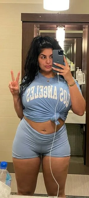 Adriana Sahar OnlyFans Leaked Free Thumbnail Picture - #gNrNiZrtKs