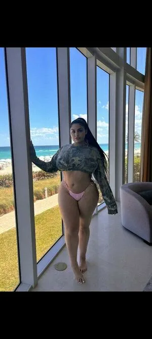 Adriana Sahar OnlyFans Leaked Free Thumbnail Picture - #i09g1gX8EY