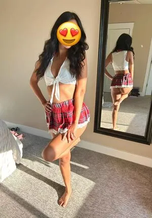 Adrianaxlaveau OnlyFans Leaked Free Thumbnail Picture - #UCWxeUptg8