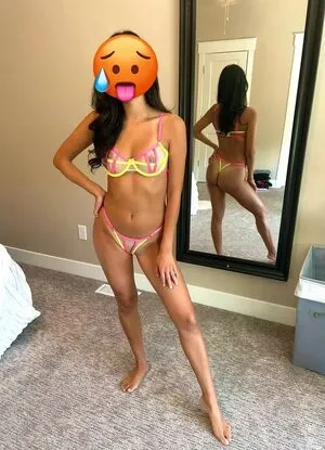 Adrianaxlaveau OnlyFans Leaked Free Thumbnail Picture - #VXjWuQFPEE