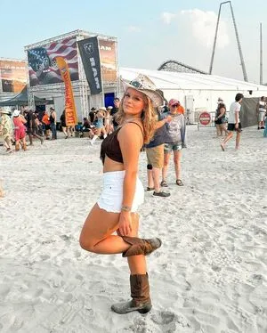 Adrianna OnlyFans Leaked Free Thumbnail Picture - #cQ2pSHw9nA