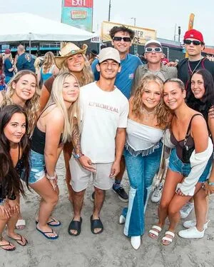 Adrianna OnlyFans Leaked Free Thumbnail Picture - #lYEZway5c5