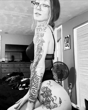 Adriennemariee OnlyFans Leaked Free Thumbnail Picture - #jjQs4K79RT