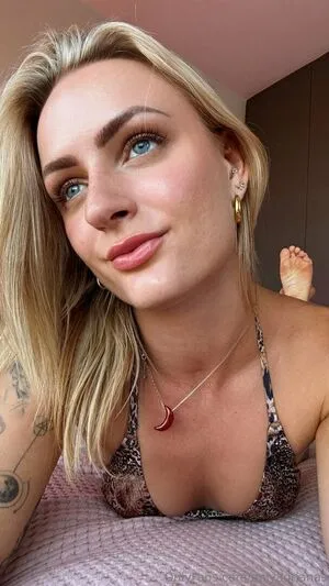 Adriii OnlyFans Leaked Free Thumbnail Picture - #322izRZinX