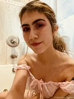 Adrixela OnlyFans Leaked Free Thumbnail Picture - #2DYFkdnKea