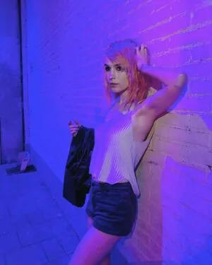 Aelois OnlyFans Leaked Free Thumbnail Picture - #WYeRo3ox0m