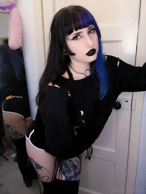 Aestraazure OnlyFans Leaked Free Thumbnail Picture - #1CERXeTrci