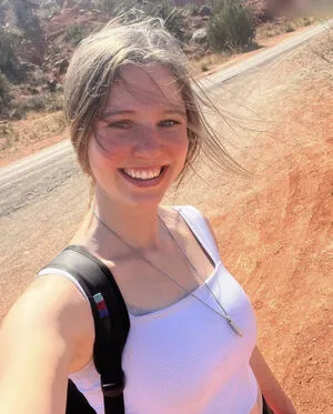 Affe Auf Bike OnlyFans Leaked Free Thumbnail Picture - #B4mnyMVAT8