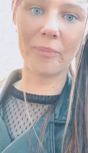 Affe Auf Bike OnlyFans Leaked Free Thumbnail Picture - #FmNjJKn9l0