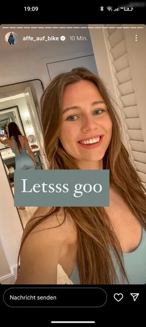 Affe Auf Bike OnlyFans Leaked Free Thumbnail Picture - #PMqIaapiHo