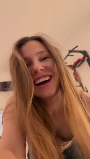 Affe Auf Bike OnlyFans Leaked Free Thumbnail Picture - #RPLwUCl7JP