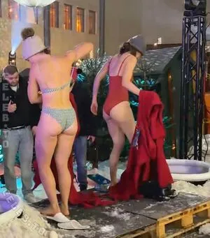 Affe Auf Bike OnlyFans Leaked Free Thumbnail Picture - #cfMepOBgog