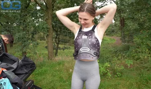 Affea Auf Bike OnlyFans Leaked Free Thumbnail Picture - #hamU3KYwqU