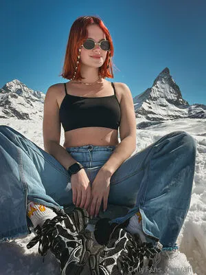 Afina OnlyFans Leaked Free Thumbnail Picture - #1gW6CQ0HLM