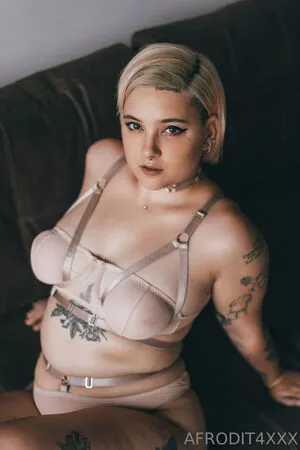 Afrodit4x OnlyFans Leaked Free Thumbnail Picture - #vkohYKfq84