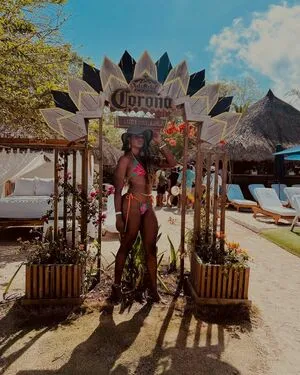 Afroglam1 OnlyFans Leaked Free Thumbnail Picture - #2vegsL9oeE