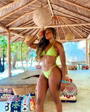 Afroglam1 OnlyFans Leaked Free Thumbnail Picture - #NAKkVpr1ak