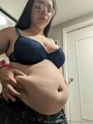 Agirlwholikestoeat OnlyFans Leaked Free Thumbnail Picture - #1kG9yocxHI
