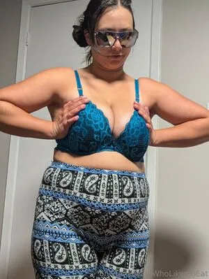 Agirlwholikestoeat OnlyFans Leaked Free Thumbnail Picture - #8tG8ilEkIX
