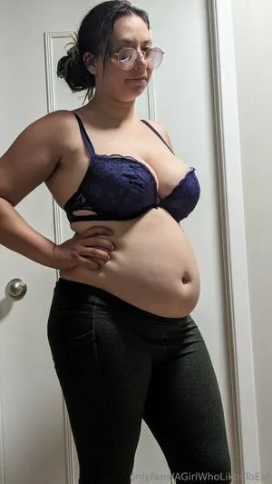 Agirlwholikestoeat OnlyFans Leaked Free Thumbnail Picture - #A5eECZNIwb