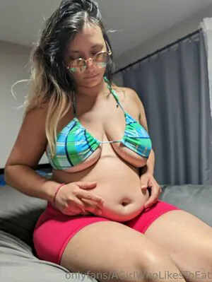 Agirlwholikestoeat OnlyFans Leaked Free Thumbnail Picture - #KE3dh6RfSz