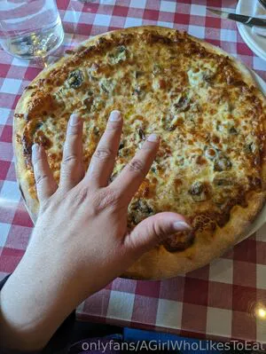 Agirlwholikestoeat OnlyFans Leaked Free Thumbnail Picture - #begFwQYwj6