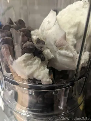 Agirlwholikestoeat OnlyFans Leaked Free Thumbnail Picture - #hW0iuupe7t