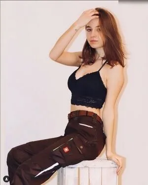 Agrar Emmy OnlyFans Leaked Free Thumbnail Picture - #QAWnG7tk47