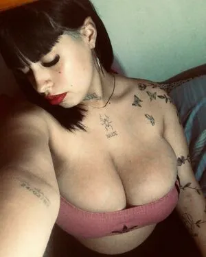 Aguss Abril90 OnlyFans Leaked Free Thumbnail Picture - #tbtFyDHbax