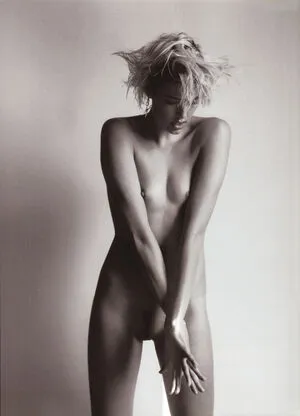 Agyness Deyn OnlyFans Leaked Free Thumbnail Picture - #QU89y3JPT2