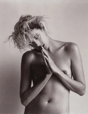 Agyness Deyn OnlyFans Leaked Free Thumbnail Picture - #apIdEASzuN